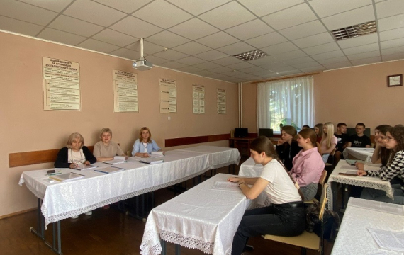 ПЕРШІ КРОКИ ДО ПРОФЕСІЇ: ЗАХИСТ КУРСОВИХ РОБІТ З ЕКОНОМІКИ ПІДПРИЄМСТВА