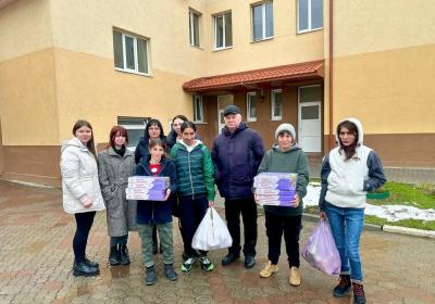 Благодійна акція Подаруй дітям радість
